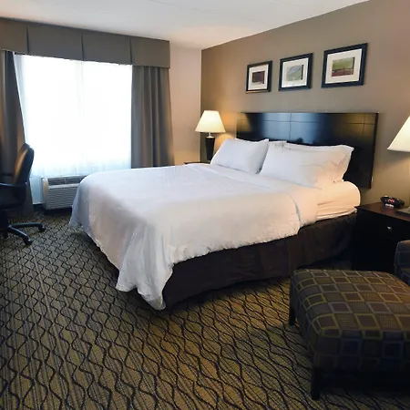 Holiday Inn Express Milford By Ihg Exterior photo